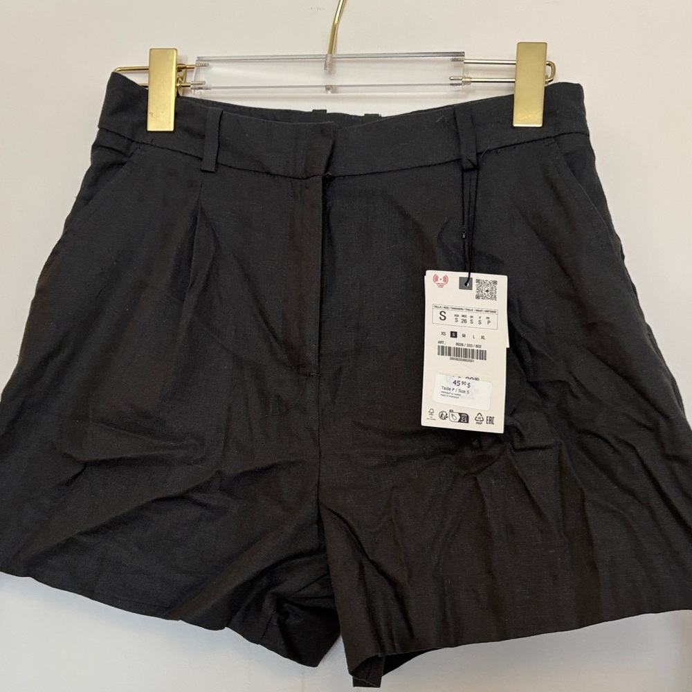 Zara Elegant Black Women's Bermudas